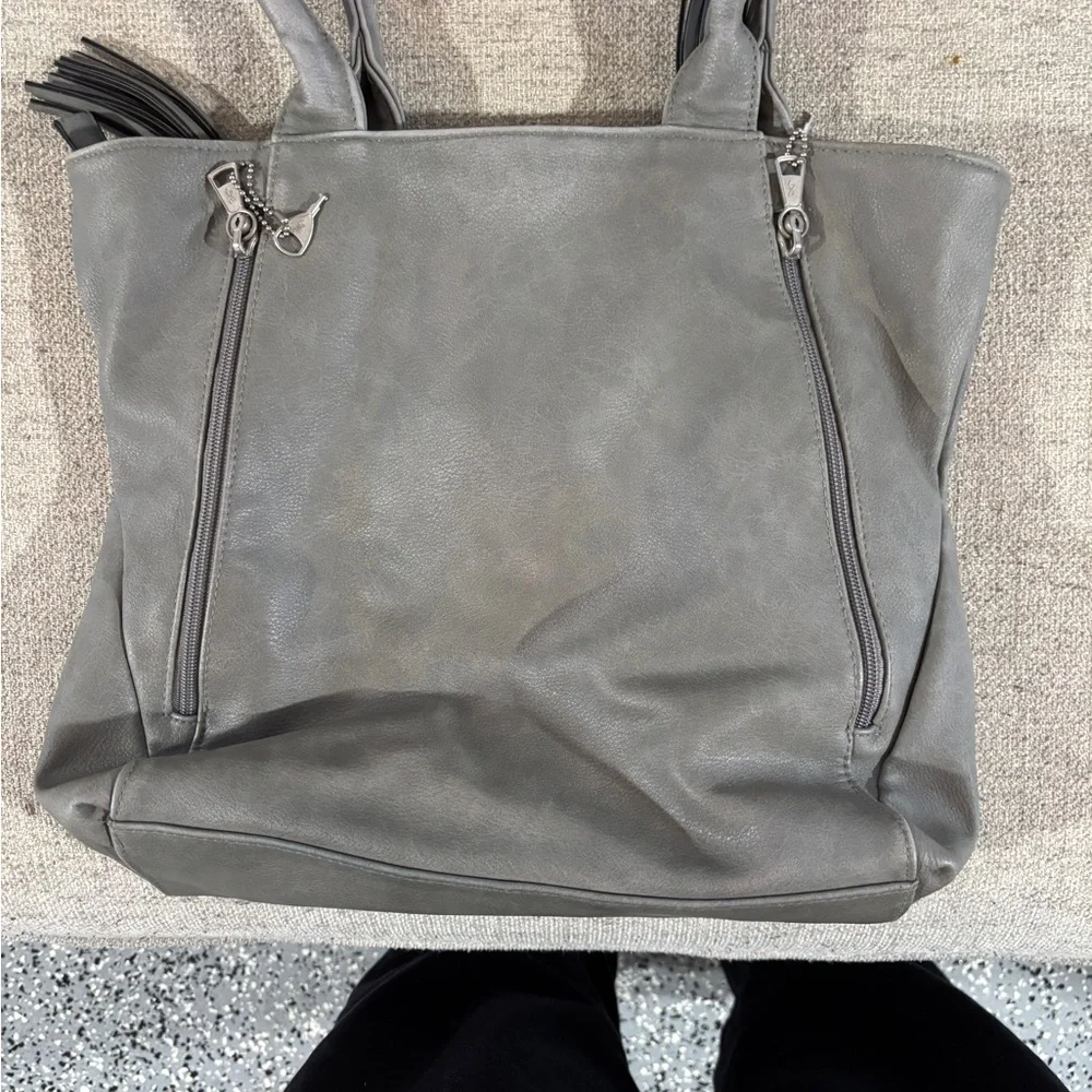 Browning Concealed Carry Purse - Picture 2 of 4